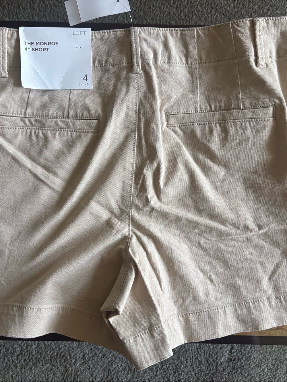 LOFT The Monroe Curvy 4" Shorts